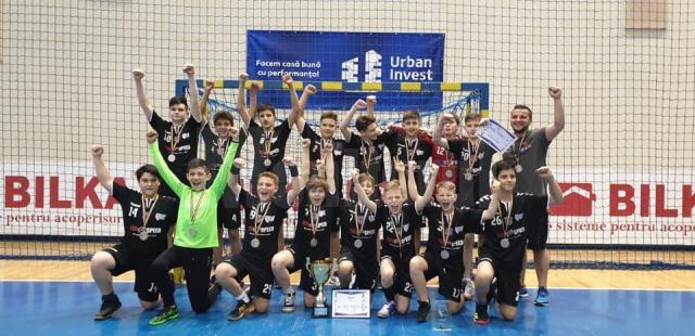 Echipa de handbal juniori IV CSU Suceava a devenit vicecampioană naţională