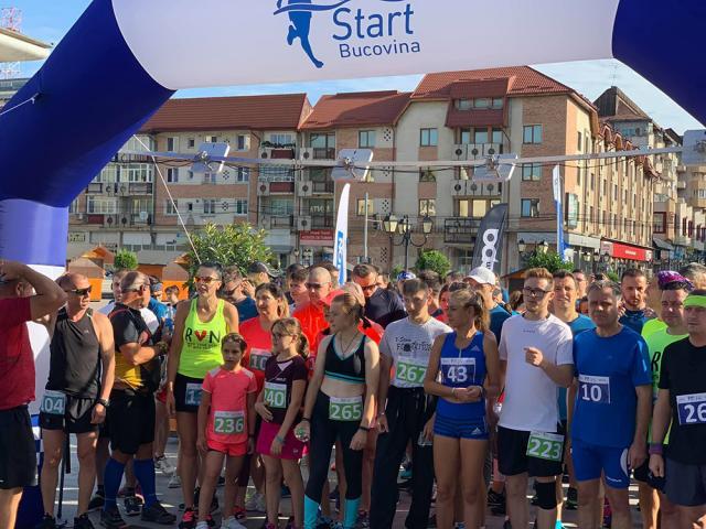 Câştigătorii semimaratonului urban umanitar la OSF Start Bucovina 2019