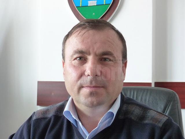 Primarul orașului Liteni, Tomiţă Onisii