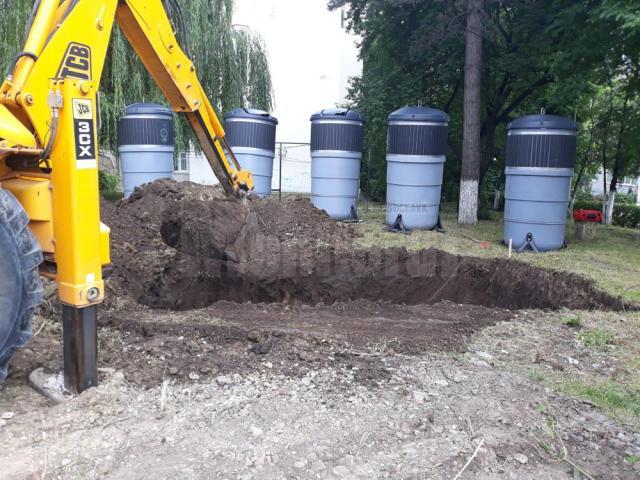 Montarea platformelor de gunoi semiîngropate din Suceava se va finaliza la jumătatea lunii august