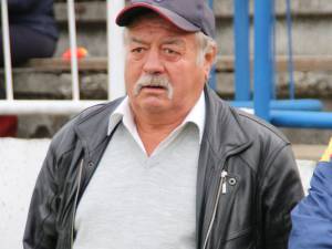Regretatul profesor şi antrenor Petru Panainte va fi comemorat sâmbată pe stadionul Unirea