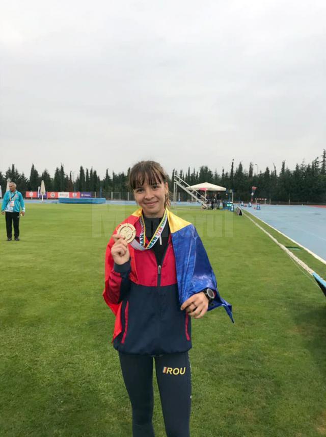 Câmpulungeanca Mădălina Sîrbu a câştigat aurul balcanic de juniori II la 3.000 de metri