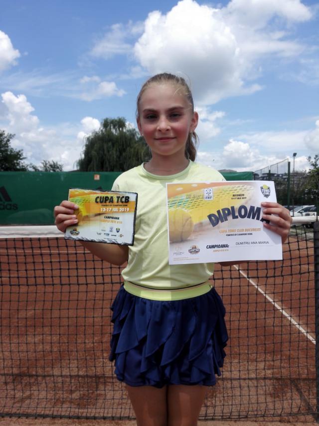 Ana Maria Dumitru a câştigat turneul de la Bucureşti şi s-a calificat la Champions Bowl