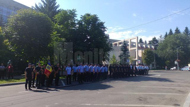 Ziua Imnului Naţional a fost sărbătorită în Piaţa „Tricolorului” din Suceava