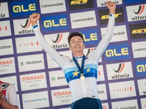 Vlad Dascălu a devenit campion european de tineret la mountain bike. Foto Traian Olinici
