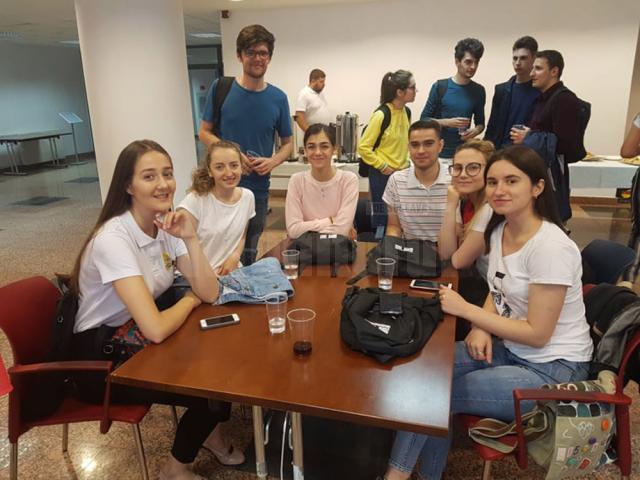 Studenţi suceveni, prezenţi la o şcoală de vară internaţională desfăşurată la Bucureşti