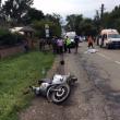 Bătrânul a fost aruncat de pe moped pe şosea, după care a murit la scurt timp, iar copilul a fost rănit