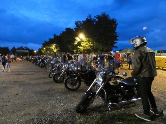 Peste 100 de participanți la parada motocicliștilor, care a încheiat Bucovina Motorfest 2019