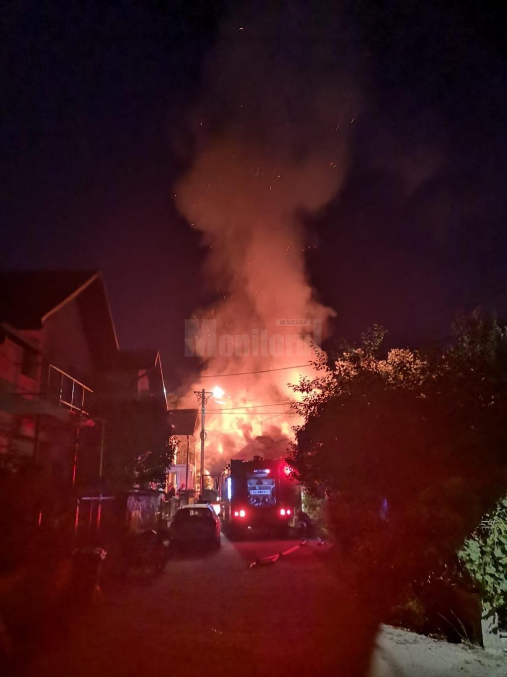 Ultima Ora Local Incendiu Puternic In Miez De Noapte La O Casa