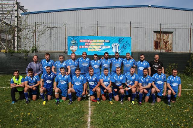Seniorii de la CSM Suceava se pregătesc cu foştii jucători ai Sucevei din Asociaţia Sportivă Prietenii Rugby-ului din Bucovina