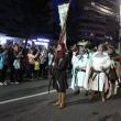 Cea mai mare paradă medievală din România, care a avut loc joi seara, pe străzile municipiului Suceava, a atras un număr record de spectatori