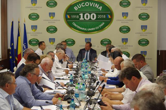 CJ Sucava a aprobat majorarea indicatorilor tehnico economici pentru modernizarea axei strategice Suceava - Iași