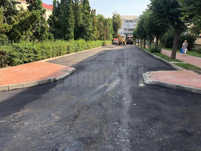 Lucrările de modernizare s-au finalizat pe strada Anastasie Crimca