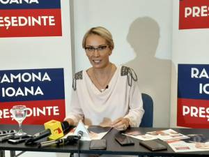 Candidatul Partidului Puterii Umaniste (PPU) la Preşedinţia României, Ramona Ioana Bruynseels