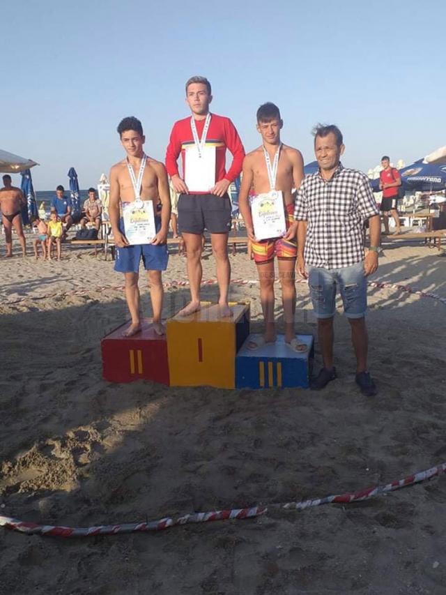 Iulian Felix Dediu a câştigat bronzul la naţionalele de lupte pe plajă pentru cadeţi