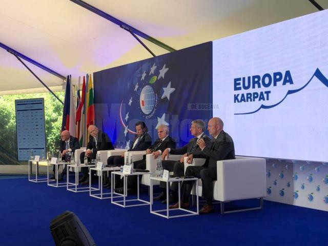 Universitatea din Suceava, reprezentată la Forumul Economic din Krynica, Polonia