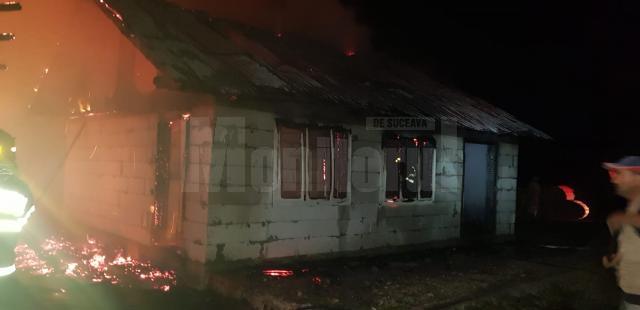 Incendiu cu pagube de aproape 100.000 de lei la o gospodărie din comuna Mălini