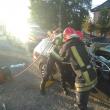 Operatiuni de descarcerare pentru extragerea victimei din autoturism, la Bivolarie