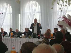 Liderul PSD Suceava, senatorul Ioan Stan, a fost prezent la întâlnirea seniorilor din partid