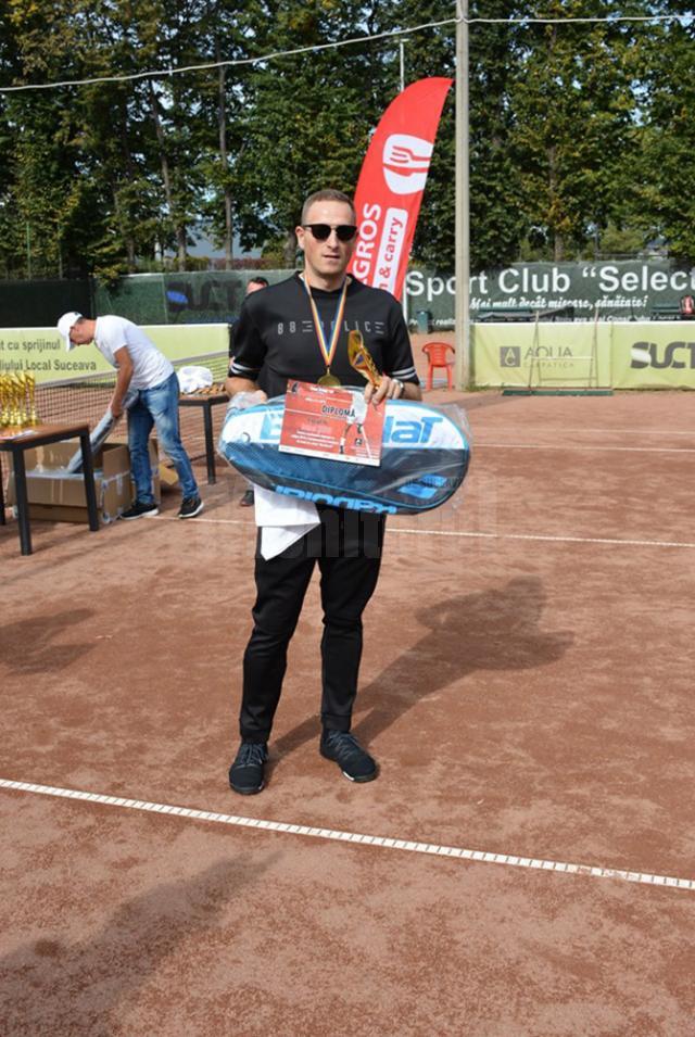 Ionel Şuiu a câştigat concursul de Nivelul 5 al turneului Tenis Partener de la Suceava