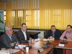 Furnizarea căldurii în Suceava, discutată marţi, la şedinţa cu asociaţiile de proprietari