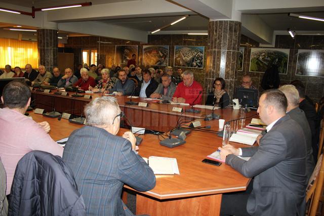 Cererile pentru acordarea ajutoarelor de încălzire a locuințelor au început să fie împărțite de Primăria Suceava