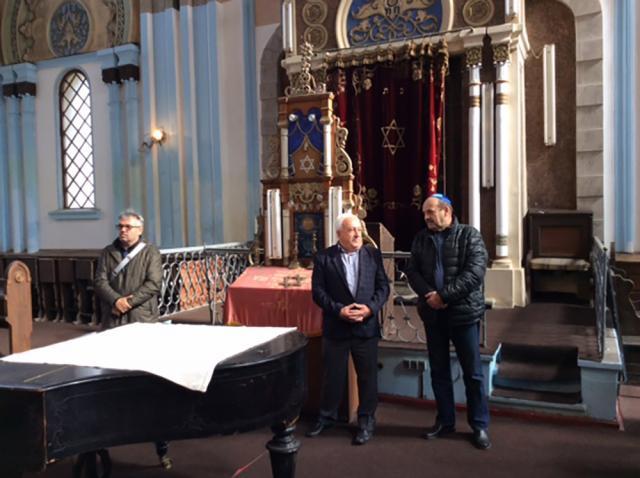 Ziua Comemorării Holocaustului marcată, ieri, la Sinagoga Mare din Rădăuţi