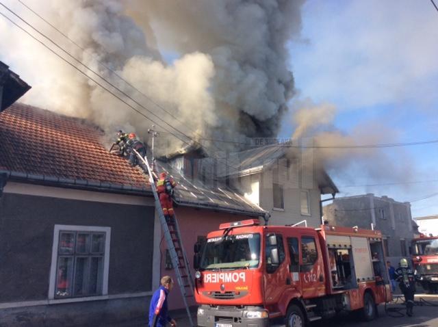 Incendiu în apropierea stației CFR Rădăuți