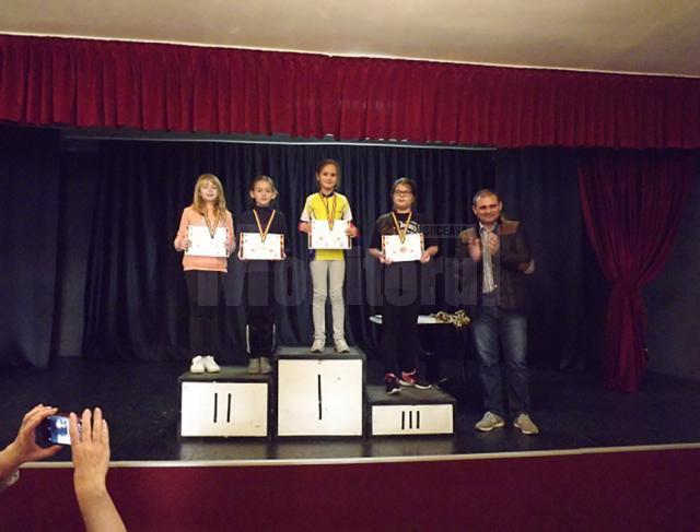 Clubul Copiilor Fălticeni a organizat două concursuri interjudeţene