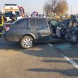 Cinci persoane au fost rănite în urma unui accident cu trei autoturisme implicate