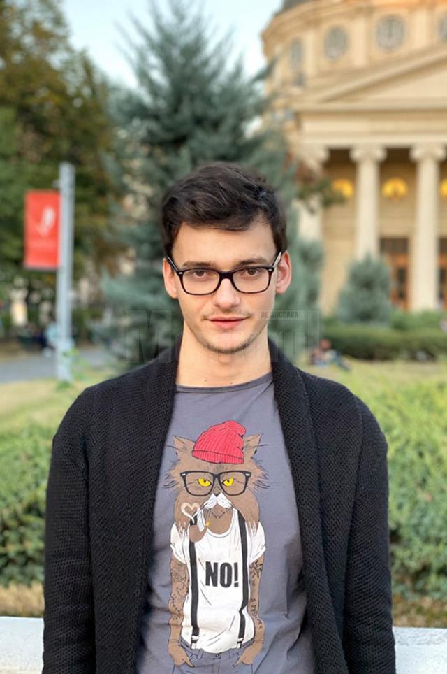 Suceveanul Lucian Bicsi va reprezenta Sud-Estul Europei la cel mai important concurs de algoritmică şi programare pentru studenți