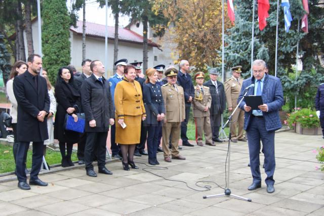 Ziua Armatei Române a fost sărbătorită în centrul Sucevei