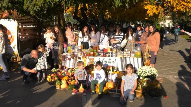 Expoziţie culinară organizată de preşcolarii de la „Micul Prinţ”