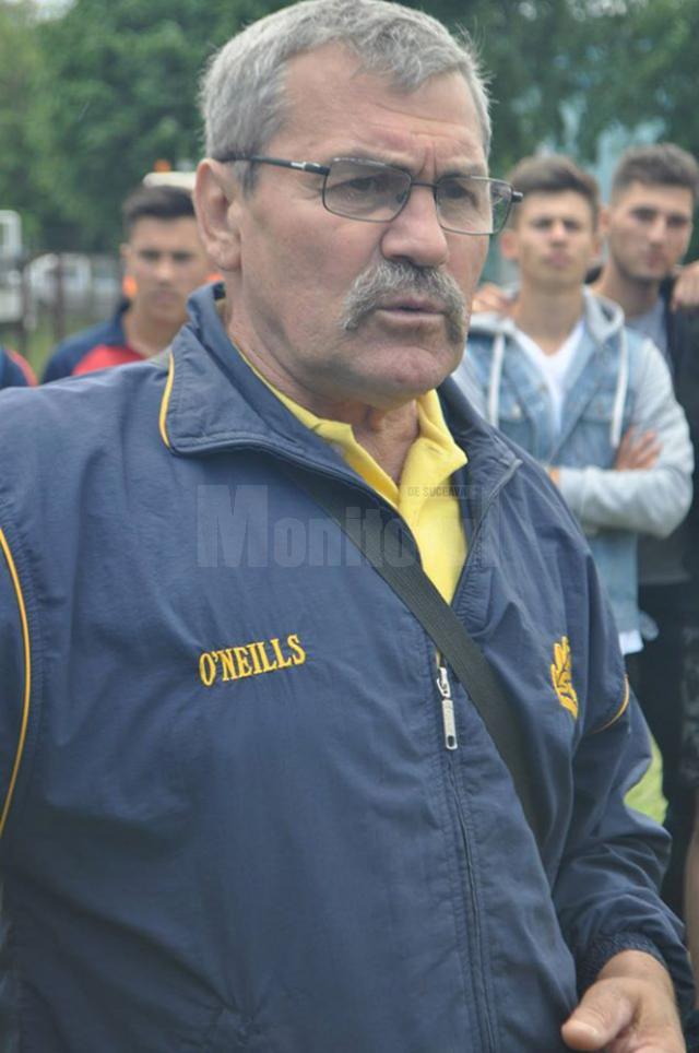 Dumitru Livadariu, antrenorul echipei de juniori a LPS Suceava