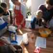 Mâncare şi educaţie zilnic, pentru copiii necăjiţi, la Centrul de zi „Maria Wald”, din Rădăuţi