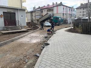 Str. Calea Transilvaniei din Vatra Dornei este reabilitată cu fondurile primăriei