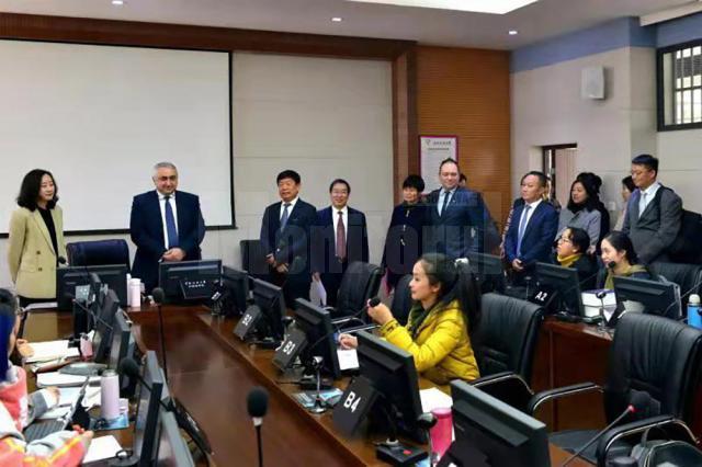 Delegație a USV, în vizită de lucru la Universitatea Yunnan, China, în vederea extinderii colaborării dintre instituții