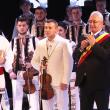 Regal folcloric oferit sucevenilor de Laura Olteanu și Orchestra Fraților Advahov din Chişinău