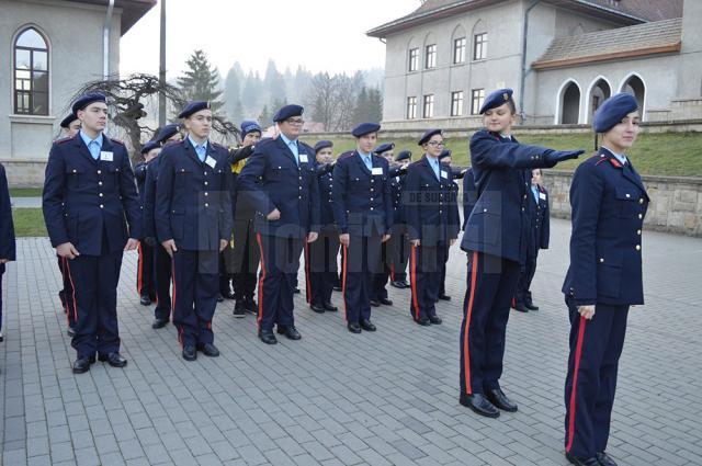 Elevi din Suceava și Iași, cadeți pentru o săptămână la Colegiul Militar „Ștefan cel Mare”