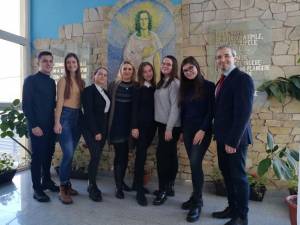 Elevi de la Colegiul “Eudoxiu Hurmuzachi” Rădăuţi, pe podiumul unui concurs judeţean