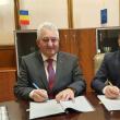Primarul Ion Lungu împreună cu ministrul Ion Ștefan, la semnarea contractului de finanțare pentru proiectul Revitalizare Spațiu public urban din municipiul Suceava