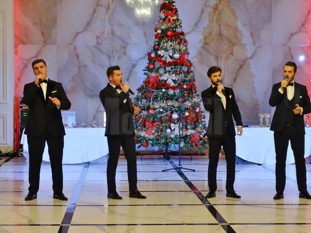 Trupa Dimma'S a susținut trei superbe mini-concerte la Gala "Top 10 Suceveni" - Foto: Cosmin Romega