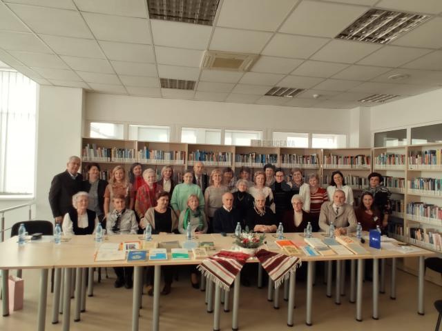 Revedere emoţionantă a profesorilor care au predat limba română pentru studenţii străini înainte de 1989