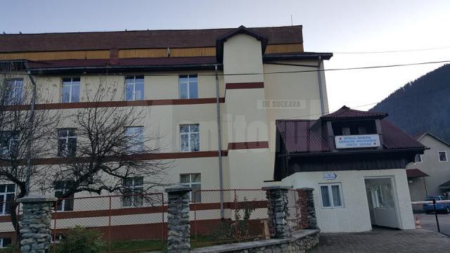 Victima a fost transportată la Spitalul Câmpulung Moldovenesc
