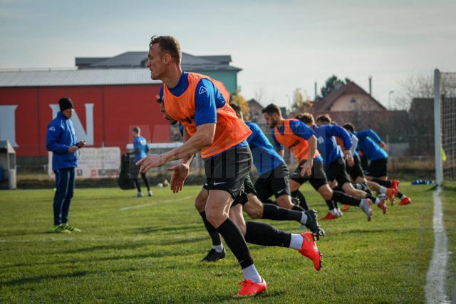 Fotbaliştii Bucovinei Rădăuţi vor relua antrenamentele pe 20 ianuarie