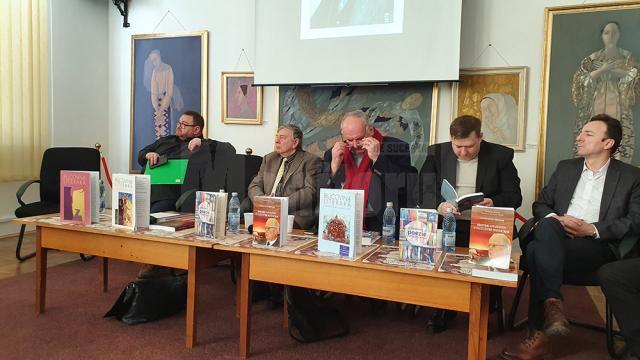 Conferințe, lansări de carte, momente artistice și zeci de oameni de cultură, la Festivalul Literar „Mihai Eminescu”, ediția a XXIX-a