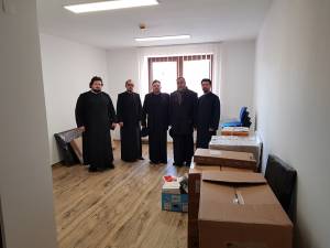 Preoții din Protopopiatul Fălticeni au dotat cabinetul medical al Seminarului Teologic Ortodox “Mitropolitul Dosoftei”