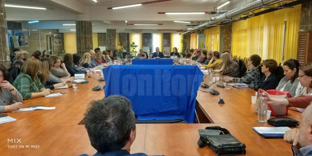 Ședința de discutare a proiectului de buget pe 2020 cu reprezentanții școlilor din municipiul Suceava