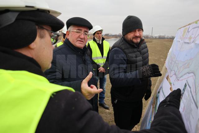 Lucrarile de amenajare a zonei de agrement de pe malul raului Suceava au demarat luni, 20 ianuarie 4