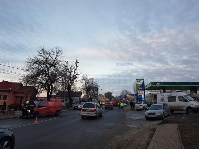 Accident cu patru maşini la ieşirea din Suceava spre Plopeni